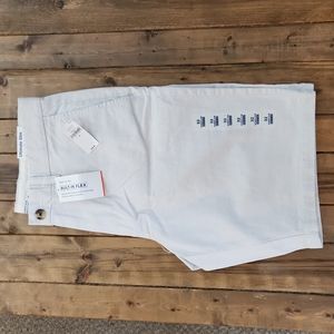 Old Navy White Patterned Shorts NWT